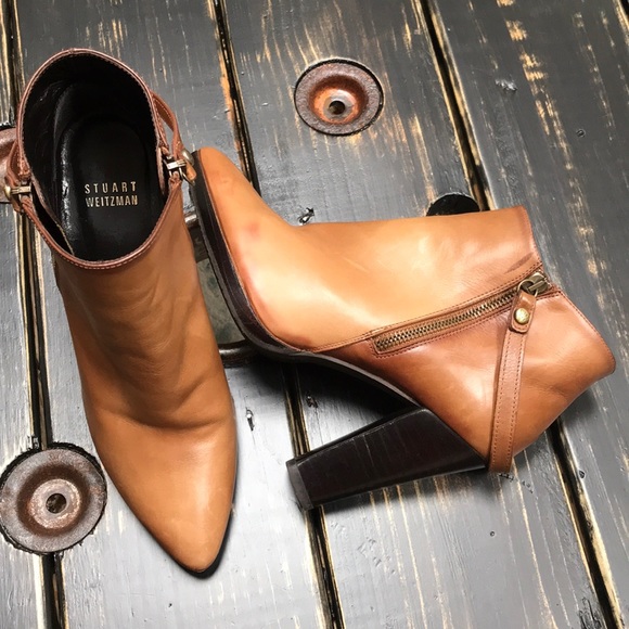 Stuart Weitzman Shoes - *MINT* Condition Stuart Weitzman Brown Boots